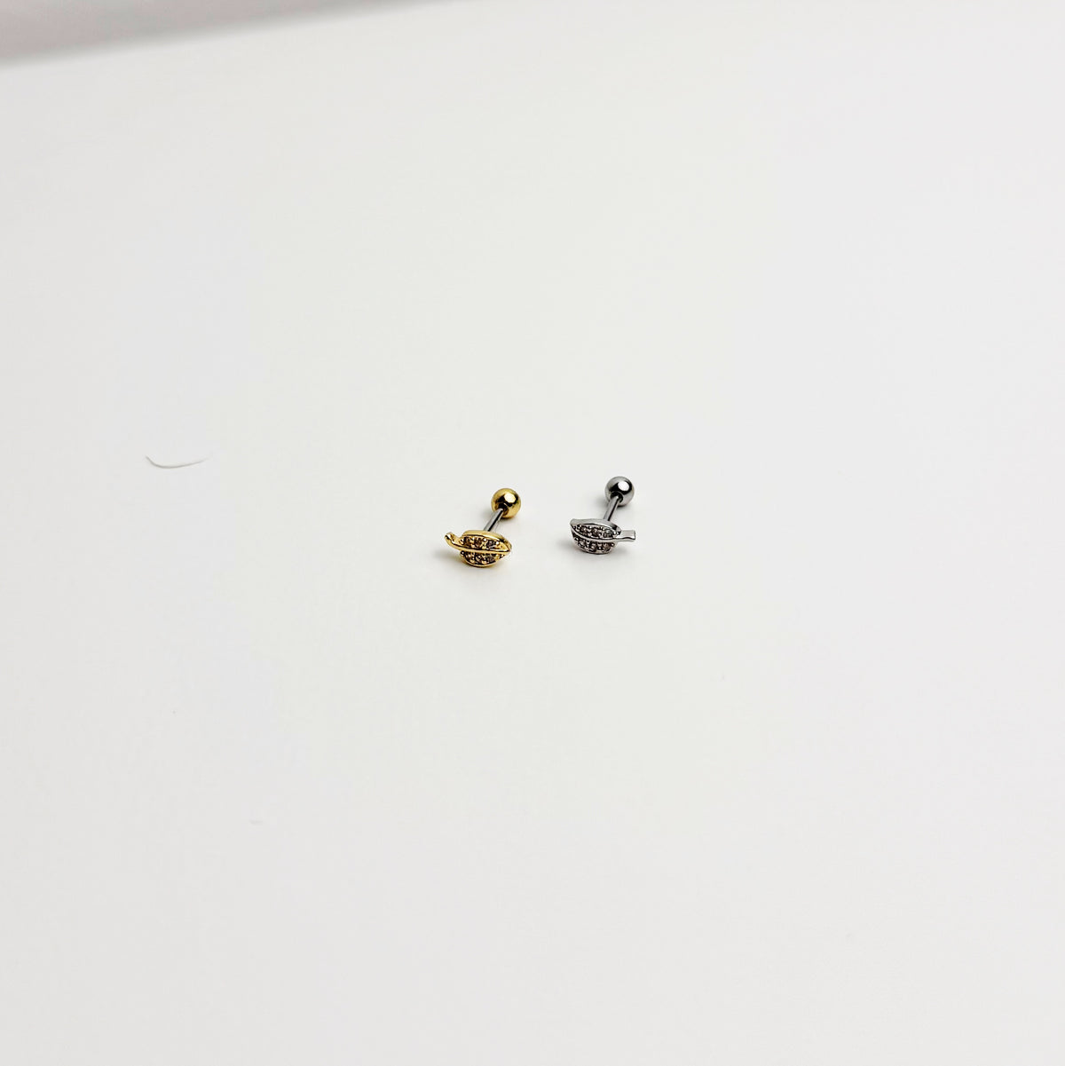 Pircing Folha Brilhantes