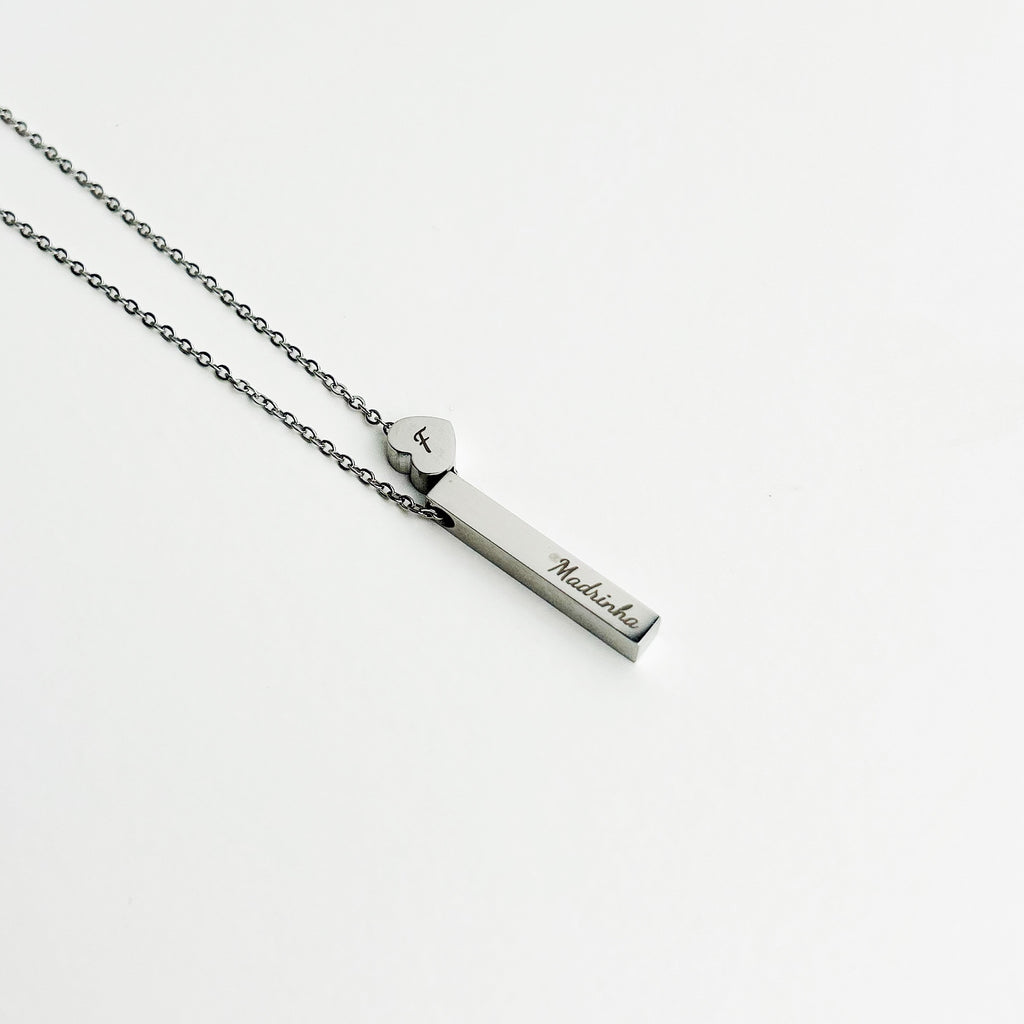 Colar Barra e Coração Personalizado